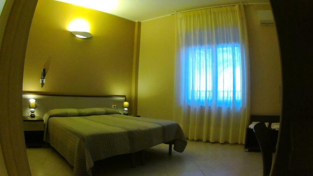 Albergo Sorriso Споторно Экстерьер фото